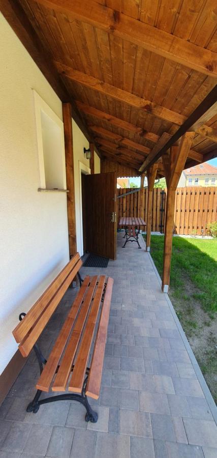 Dom W Miescie Reszel Villa Exterior photo